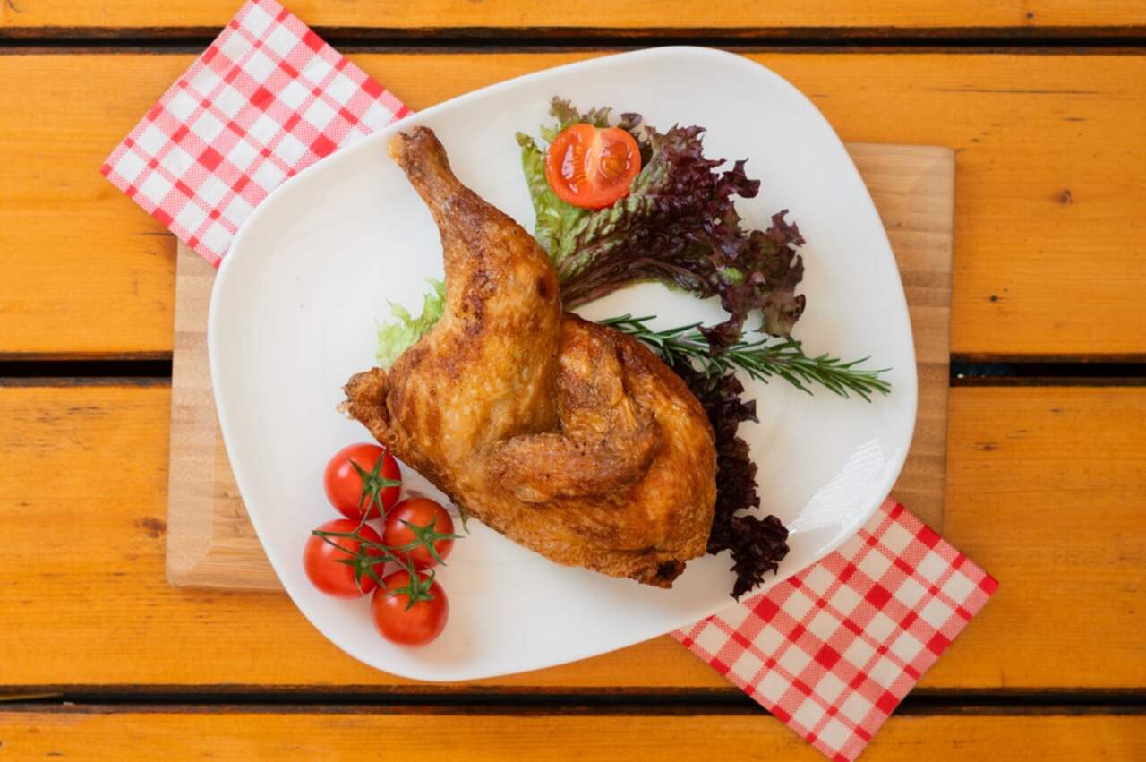 Knuspriges halbes Hähnchen